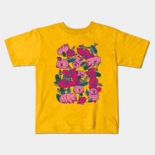 Water bears with flowers Kids T-Shirt